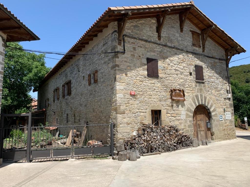 Casa Rural Ardantzena Ardaiz エクステリア 写真
